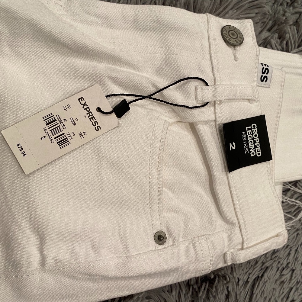 NWT Express high rise cropped leggings white jeans